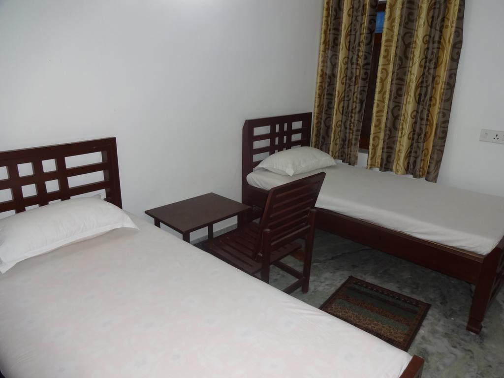 Harsh & Yash Guest House พุทธคยา ห้อง รูปภาพ