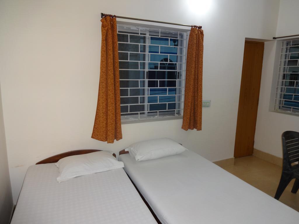 Harsh & Yash Guest House พุทธคยา ห้อง รูปภาพ
